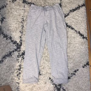 On the fly Lululemon pants